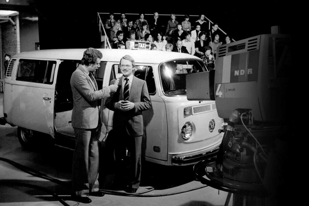 Elektryczny VW T2 w telewizji